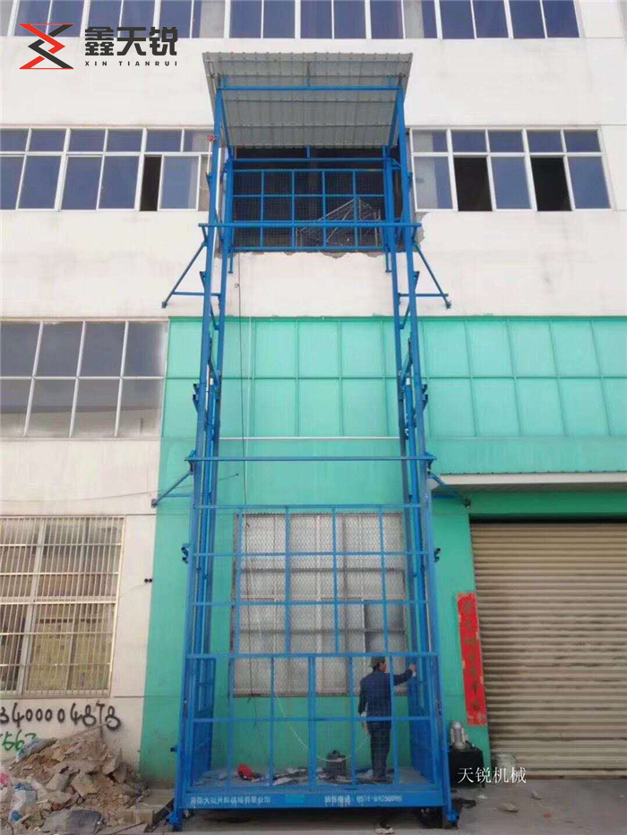 平顶山室外导轨式升降机